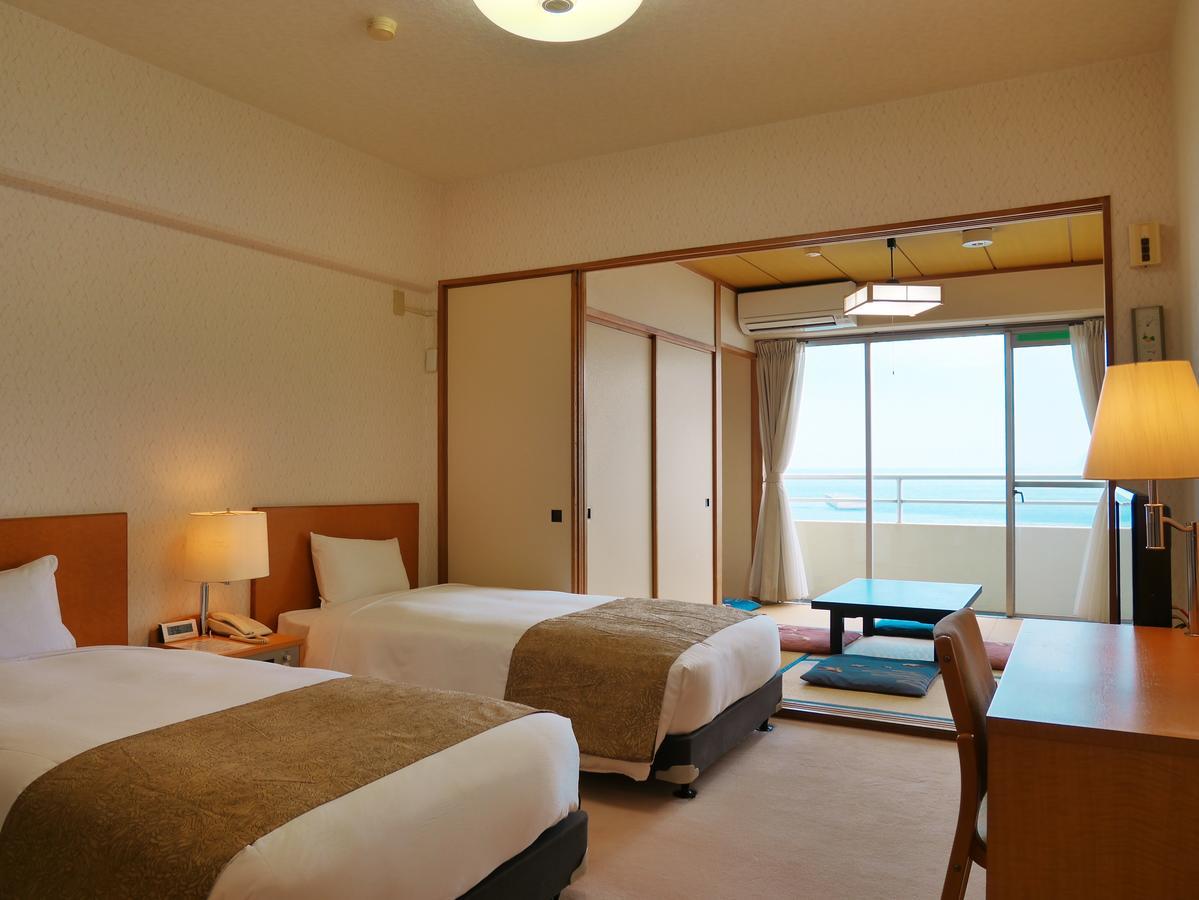 Отель Wisterian Life Club Atami Атами Экстерьер фото