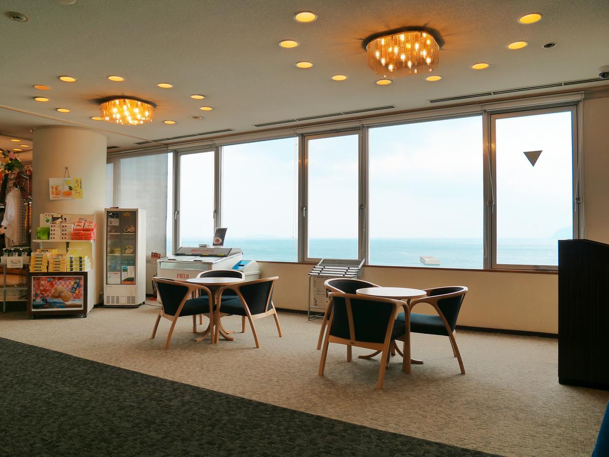 Отель Wisterian Life Club Atami Атами Экстерьер фото