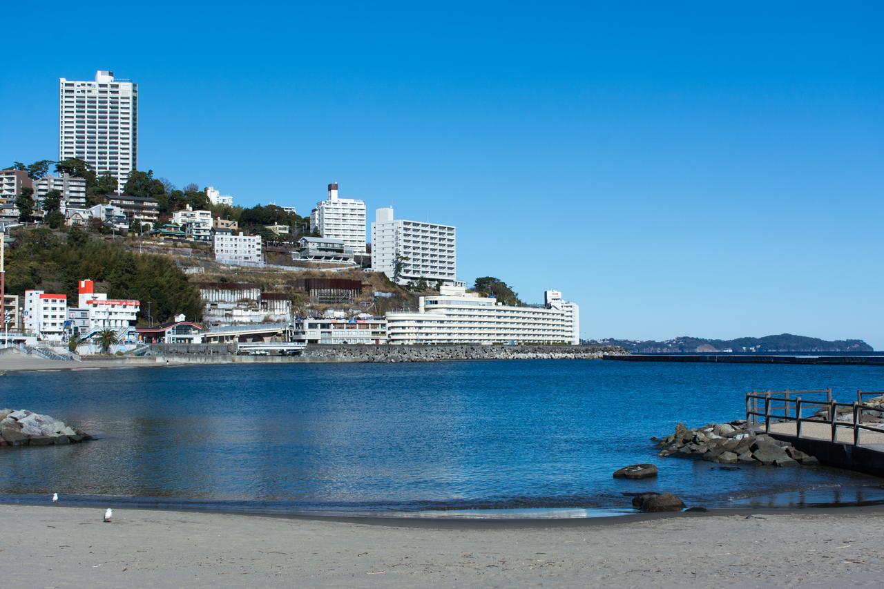 Отель Wisterian Life Club Atami Экстерьер фото