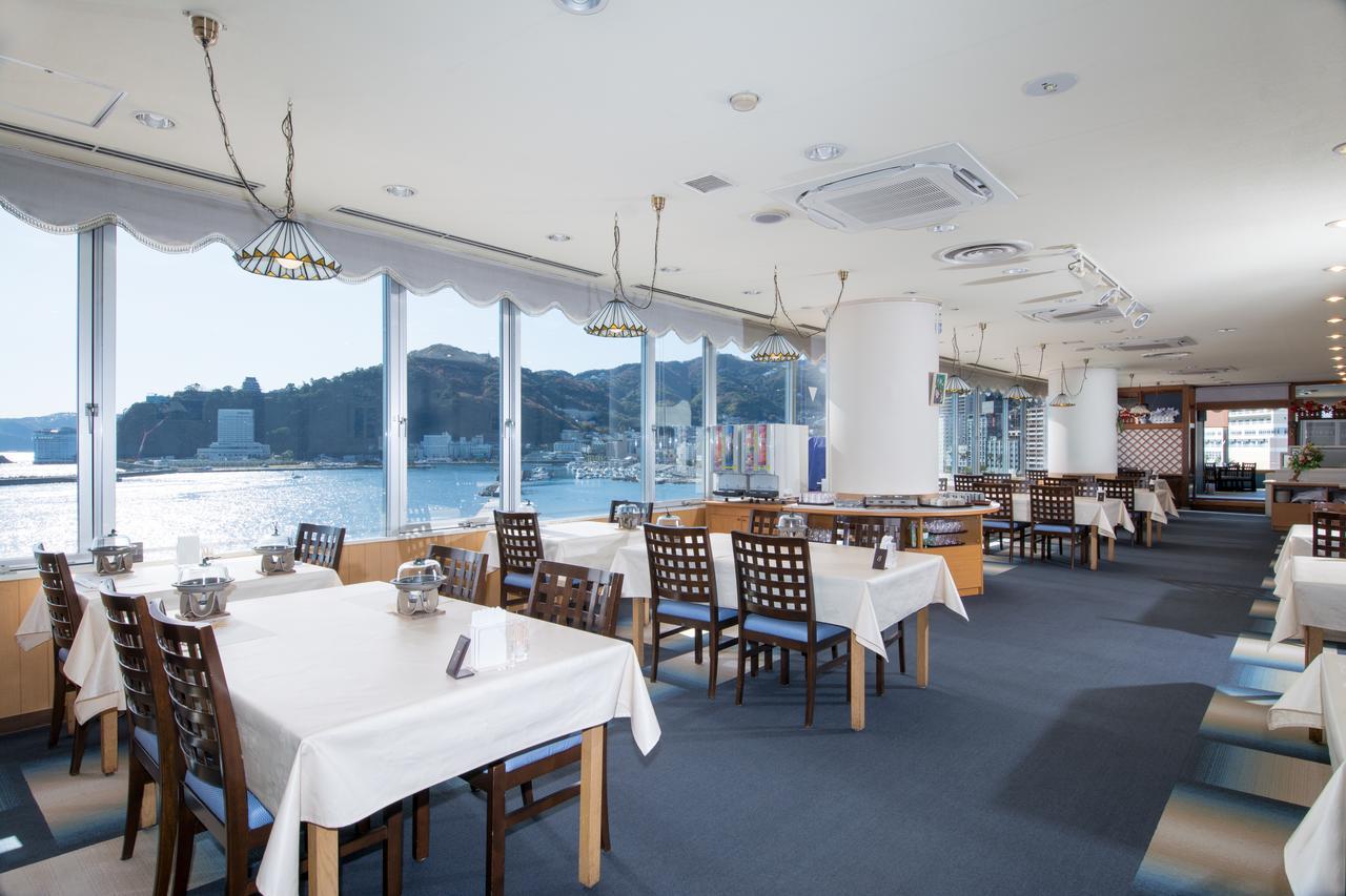 Отель Wisterian Life Club Atami Экстерьер фото