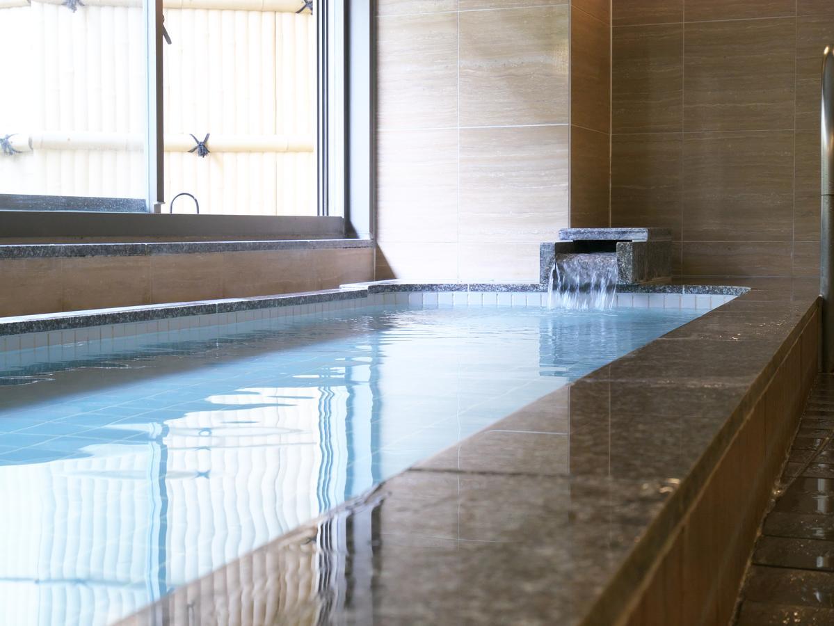 Отель Wisterian Life Club Atami Экстерьер фото